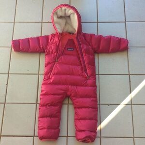 PATAGONIA infant Hi-Loft Bunting/ One Piece jumpsuit, 6-12 months